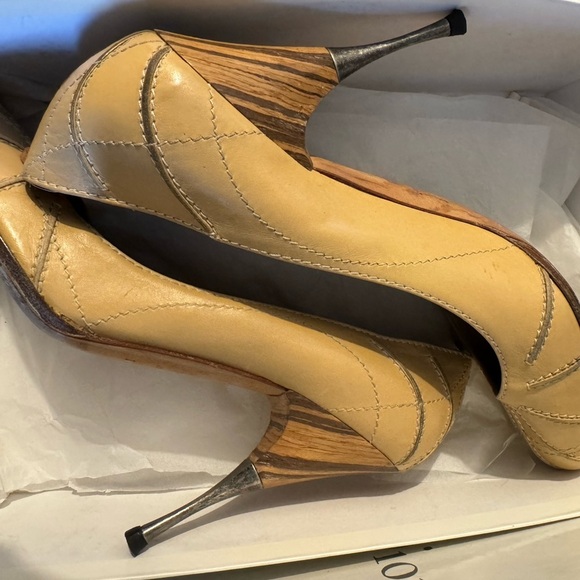 Dior Stitch Escarpin10
Beige Claire sz40 - Picture 4 of 12